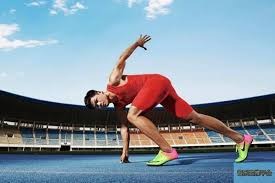 海因策执教阿森纳全情投入训练比赛